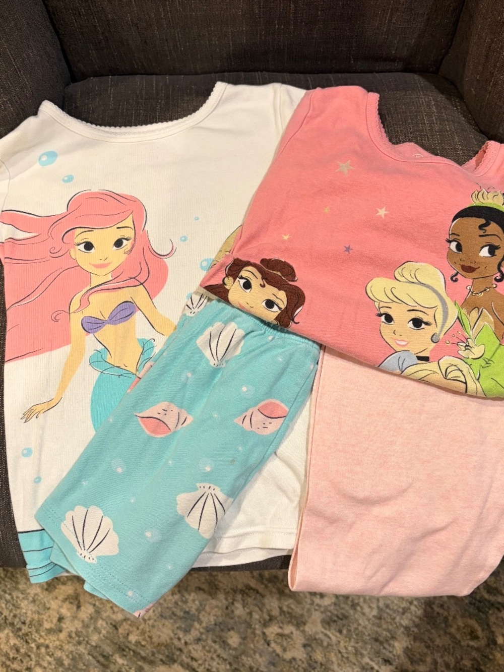 Disney Kids Girls Pajamas Little Mermaid Princess size 7 4 piece set Short sleev